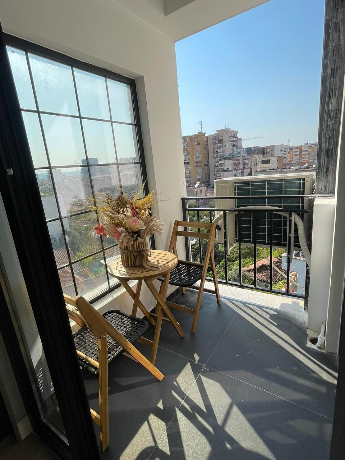 Luxury One Bedroom Apartment Tirana Extérieur photo