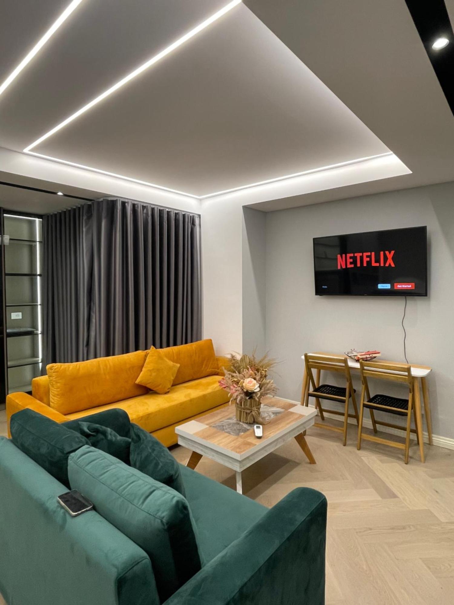 Luxury One Bedroom Apartment Tirana Extérieur photo